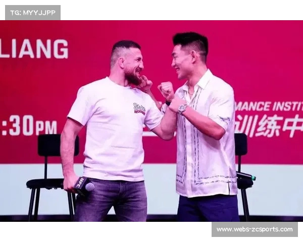 UFC324赛前发布会奥马利戴口罩对峙宋亚东，引发争议